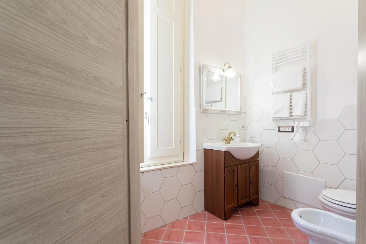 Maison Belle Epoque & Suites Oristano 0*,