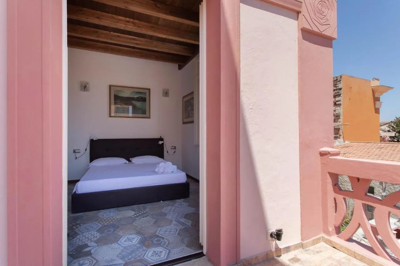 Maison Belle Époque&suites Oristano 0*,  Italia